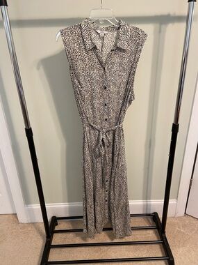 Sleeveless Black & White Tiered Maxi Dress